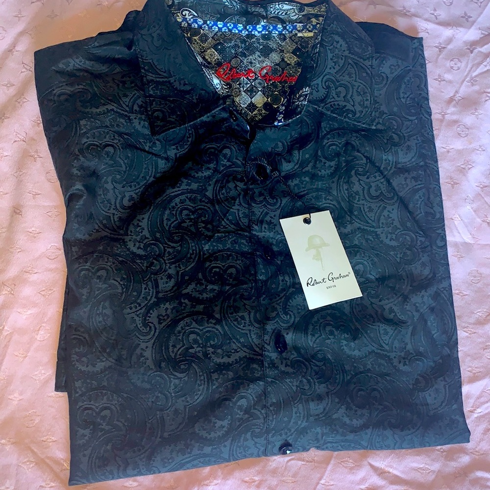 Never used Robert  Graham ✨